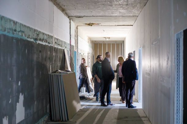 Przebudowa budynku szpitalnego i adaptacji I piętra na potrzeby ZOL